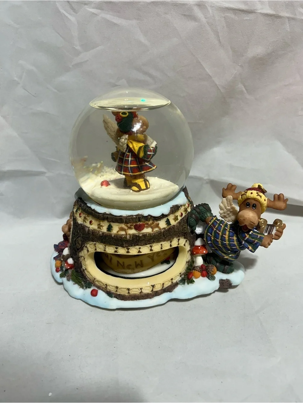 Vintage Heritage Musical Water Globe Moose Angel Carolers Double Revolving